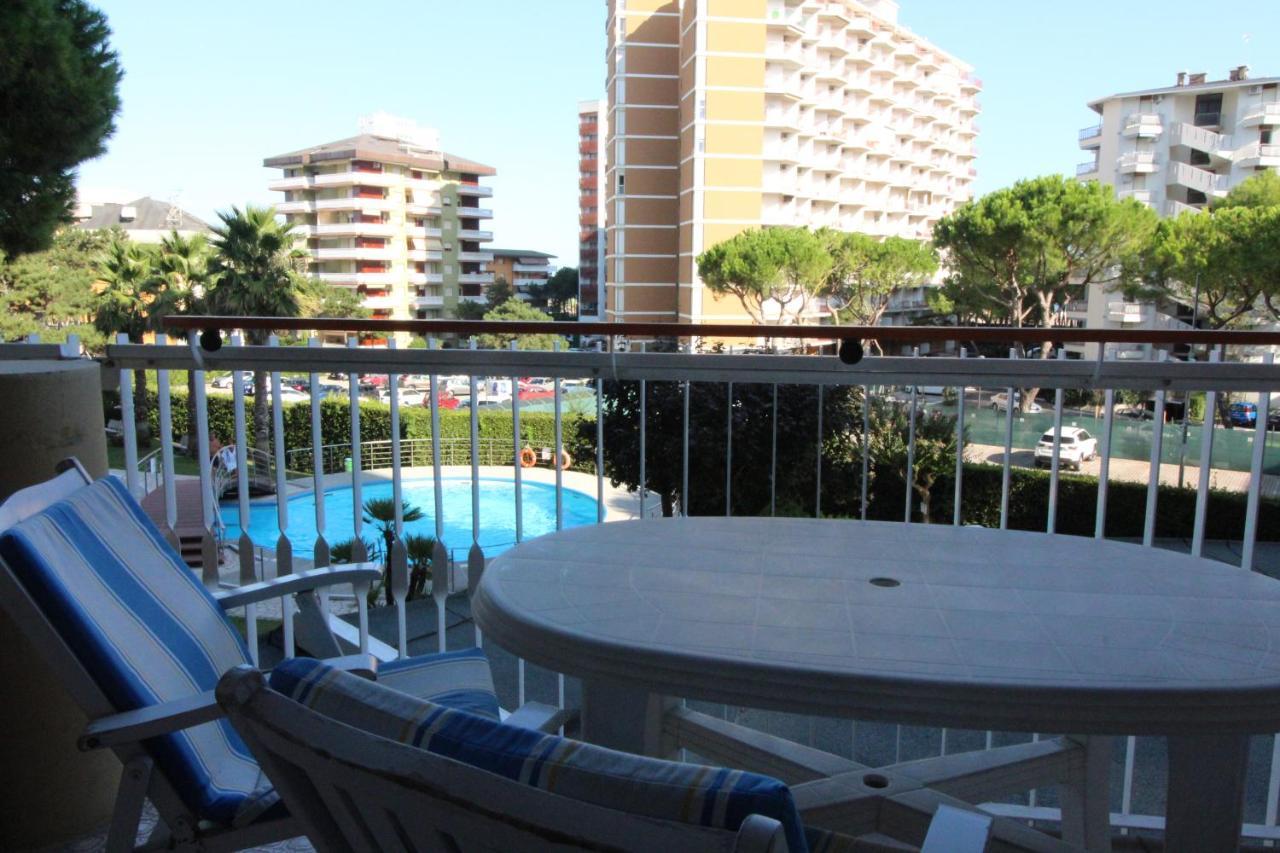 Appartamenti Puerto Do Sol Lignano Sabbiadoro Exterior photo